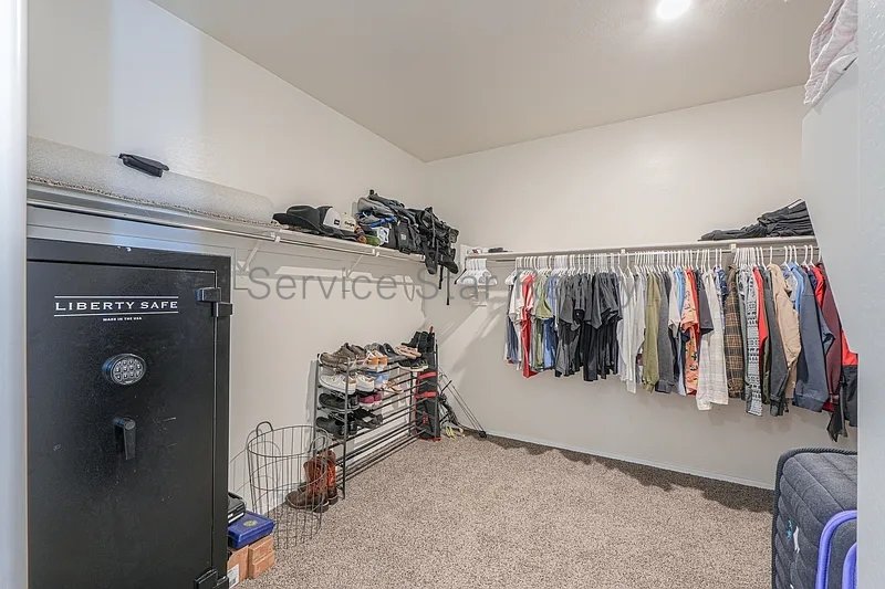 **MOVE IN SPECIAL -- ONLY $500 FOR YOUR FIRST MONTHS RENT!** property image