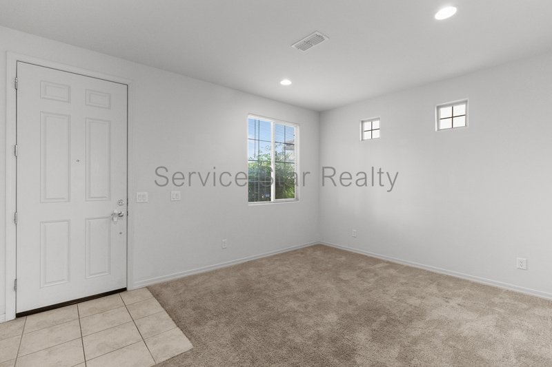 3 Bedroom, 2 bath home in Glendale! property image