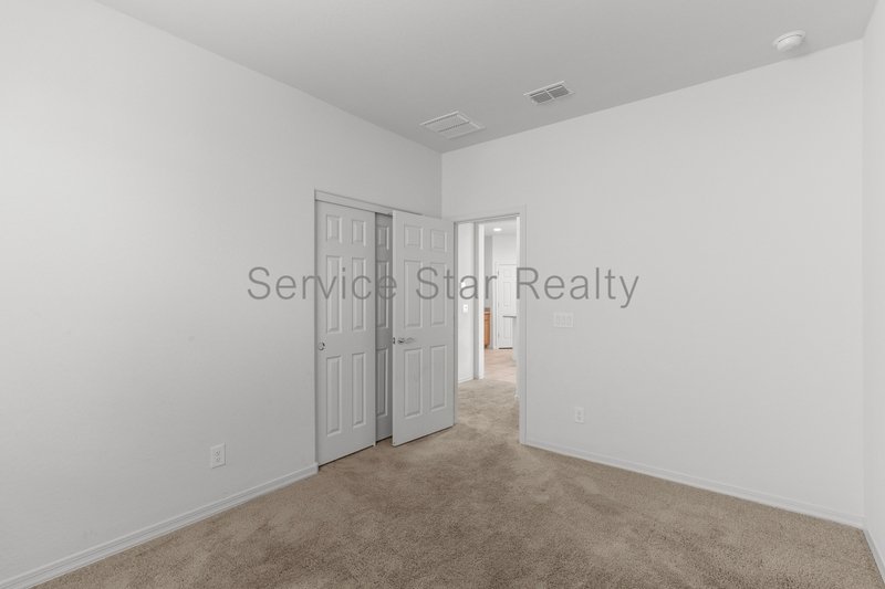 3 Bedroom, 2 bath home in Glendale! property image