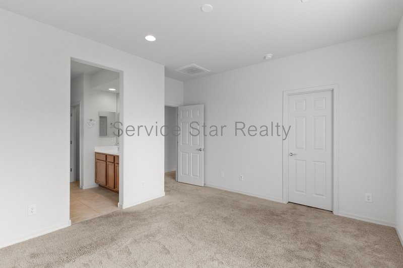 3 Bedroom, 2 bath home in Glendale! property image