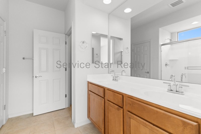 3 Bedroom, 2 bath home in Glendale! property image