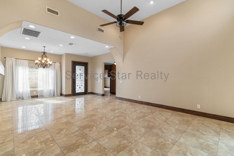 Beautiful Desert Oasis in Cave Creek! property image