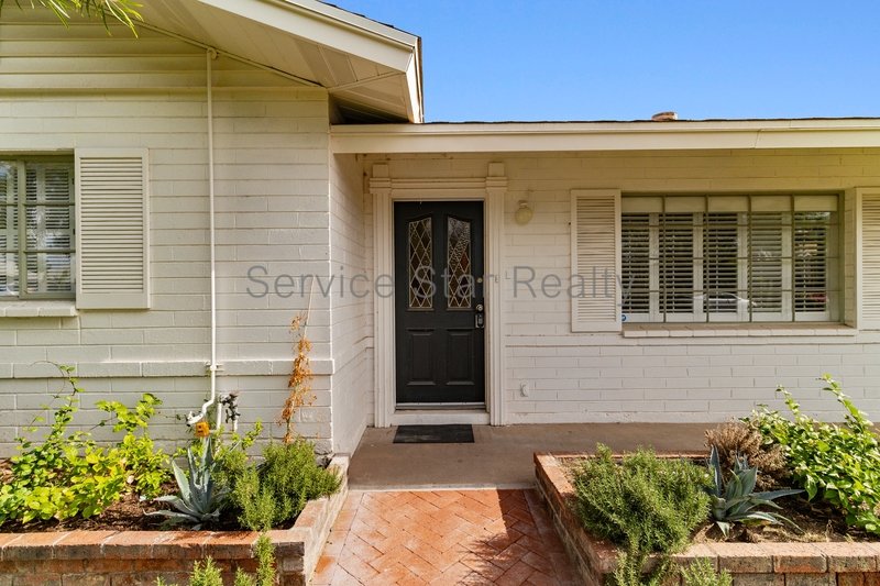 Gorgeous Classic Arizona Ranch-Style Home! property image