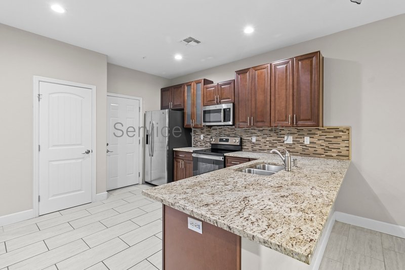 3 bedroom, 2.5 bath home in Mesa w/Loft property image