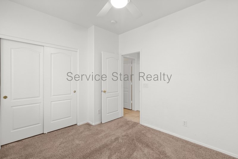 This 4 bed/3 bath Gilbert home!! property image