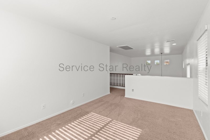 This 4 bed/3 bath Gilbert home!! property image