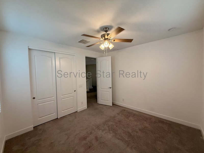 Stunning LARGE 5 Bedroom Home property image