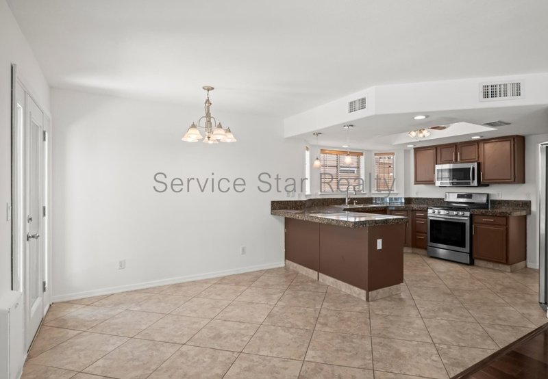 Remodeled 3 Bed, 2 Bath in North Phoenix! property image