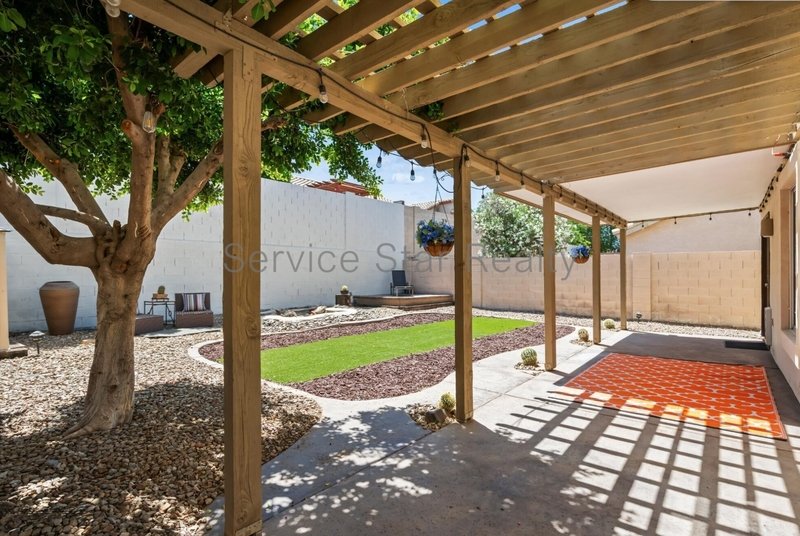 Remodeled 3 Bed, 2 Bath in North Phoenix! property image