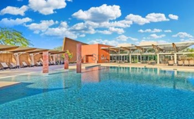 4 Bedroom, 2.5 Bath Custom Home in Fireside at Desert Ridge w/Pool! property image