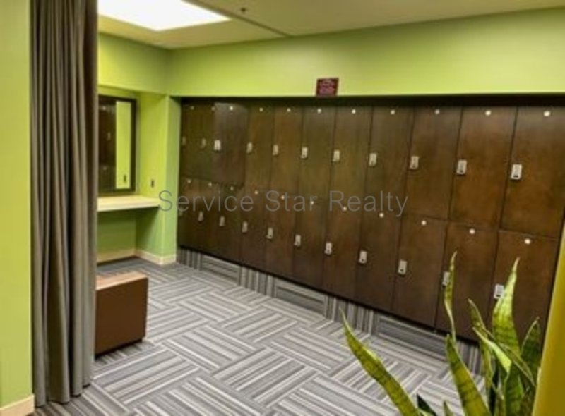 4 Bedroom, 2.5 Bath Custom Home in Fireside at Desert Ridge w/Pool! property image