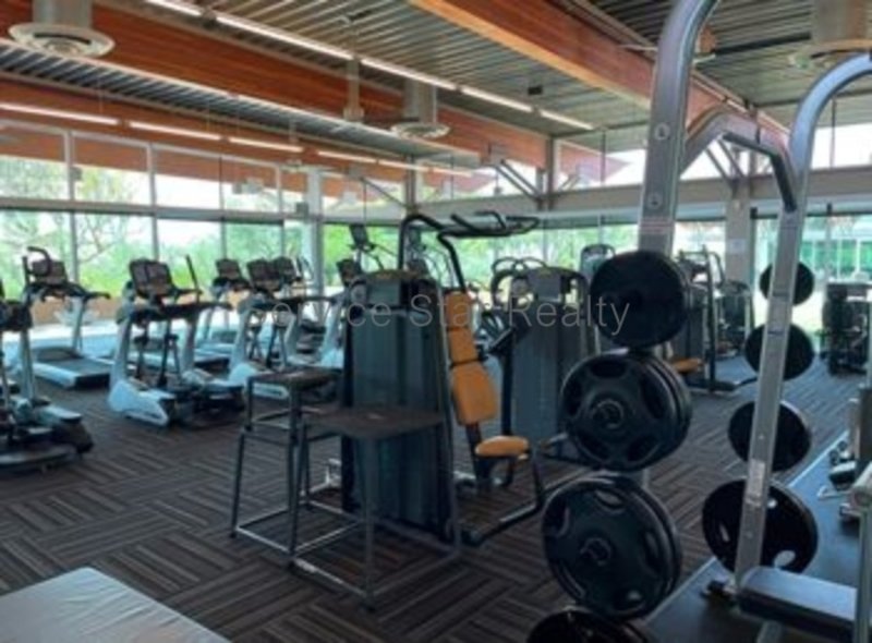 4 Bedroom, 2.5 Bath Custom Home in Fireside at Desert Ridge w/Pool! property image