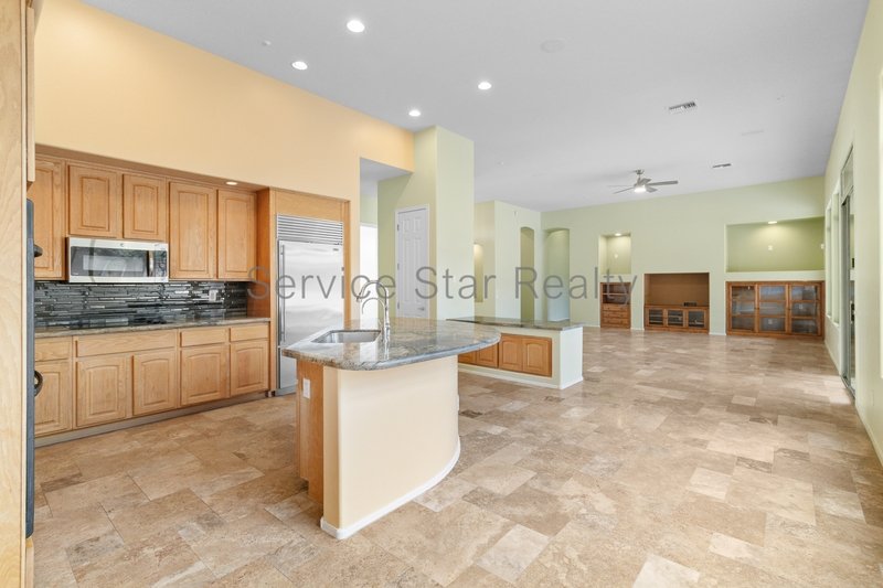 GRAYHAWK STUNNER - 3 Bed, 2 Bath Home in Gated Community! property image