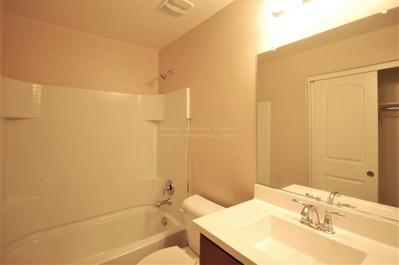 Stunning 2BR 2.5 BA N. PHX Townhouse W/D INCLUDED! property image