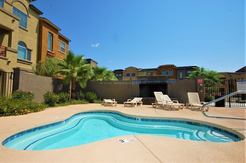 Stunning 2BR 2.5 BA N. PHX Townhouse W/D INCLUDED! property image