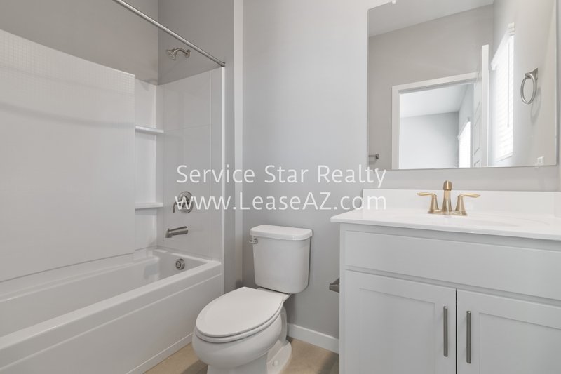 2 bedroom, 2.5 bath Townhome in Phoenix! property image