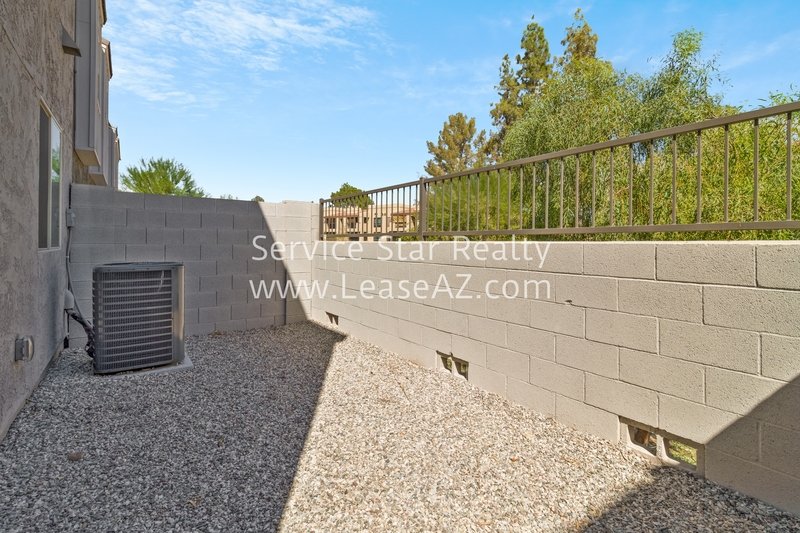 2 bedroom, 2.5 bath Townhome in Phoenix! property image