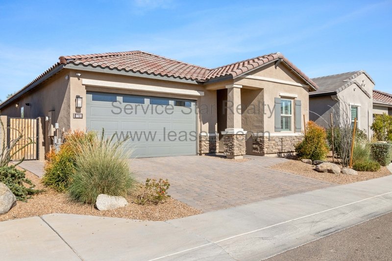 Beautiful 3BR/2BA Newer Build In Scottsdale! property image