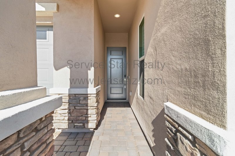 Beautiful 3BR/2BA Newer Build In Scottsdale! property image