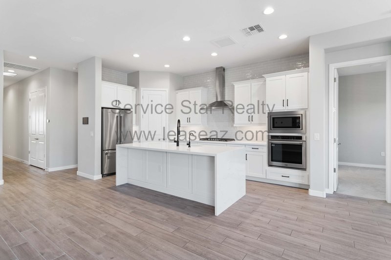 Beautiful 3BR/2BA Newer Build In Scottsdale! property image