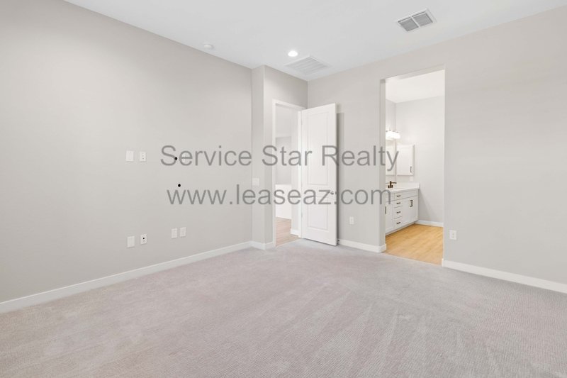 Beautiful 3BR/2BA Newer Build In Scottsdale! property image