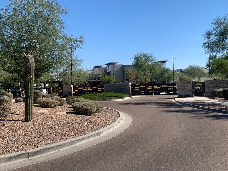 Beautiful 3BR/2BA Newer Build In Scottsdale! property image