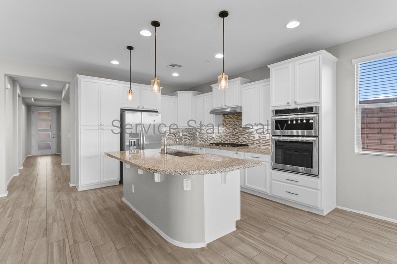 Beautiful 3-Bedroom Home with Modern Upgrades in Peoria! property image