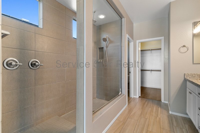 Beautiful 3-Bedroom Home with Modern Upgrades in Peoria! property image