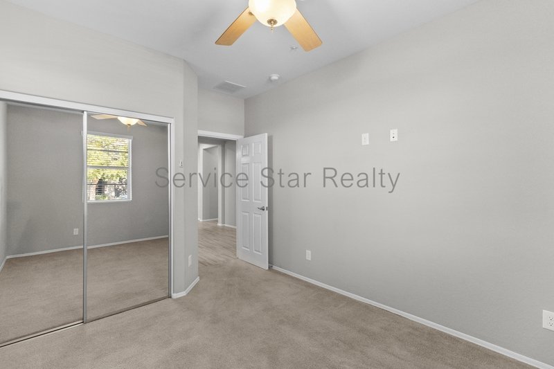 Beautiful 3-Bedroom Home with Modern Upgrades in Peoria! property image