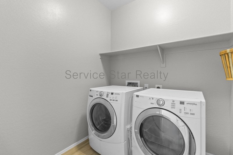 Beautiful 3-Bedroom Home with Modern Upgrades in Peoria! property image