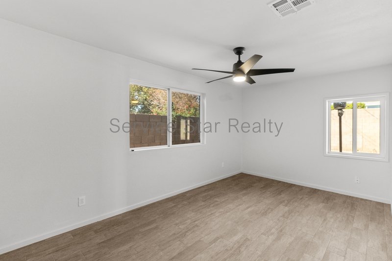 1814 E Aurelius Ave property image