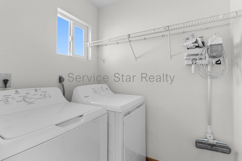 Three Bed, Two Bath Home in North Phoenix with Solar and Private Pool property image