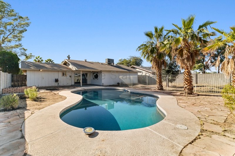 Three Bed, Two Bath Home in North Phoenix with Solar and Private Pool property image
