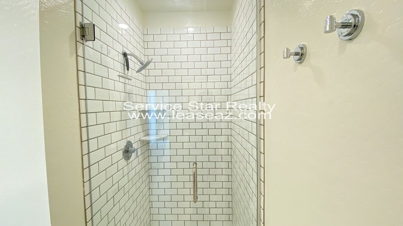 Gorgeous Gilbert 2 Bedroom, 2 Bath Smart Home!! property image