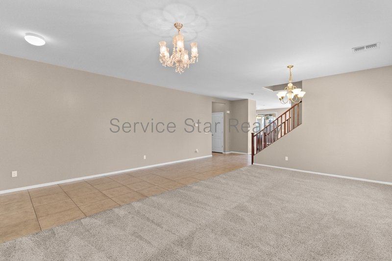 Spacious 4 Bedroom, 2.5 Bathroom Home property image