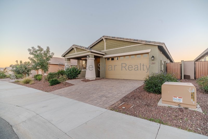 Beautiful 4-Bedroom Home with Den in Desirable Litchfield Park! property image