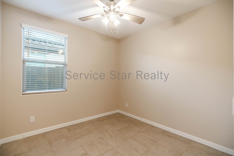 Beautiful 4-Bedroom Home with Den in Desirable Litchfield Park! property image