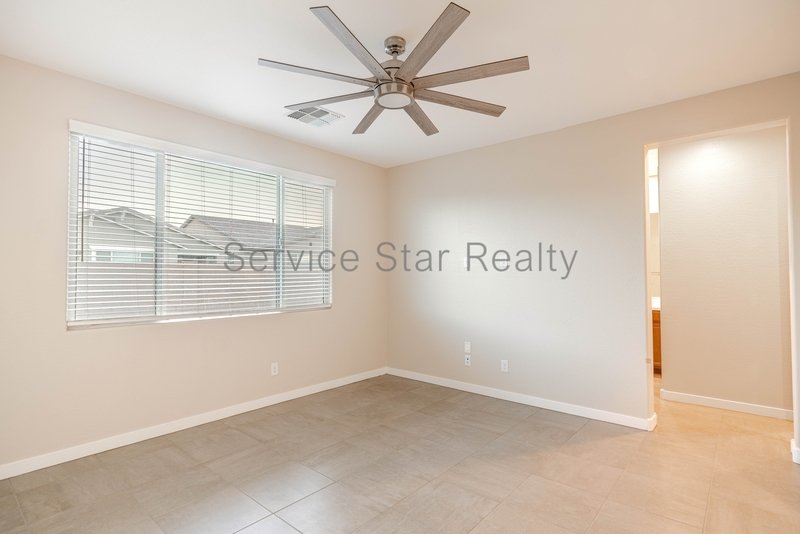 Beautiful 4-Bedroom Home with Den in Desirable Litchfield Park! property image