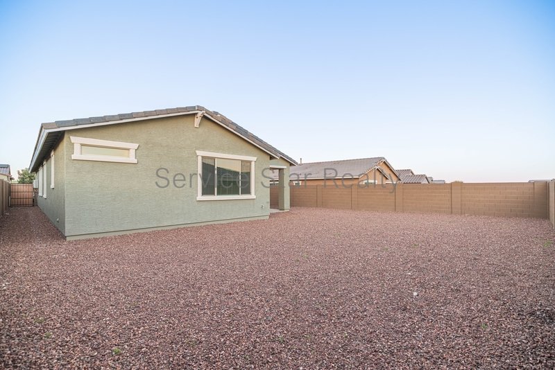 Beautiful 4-Bedroom Home with Den in Desirable Litchfield Park! property image