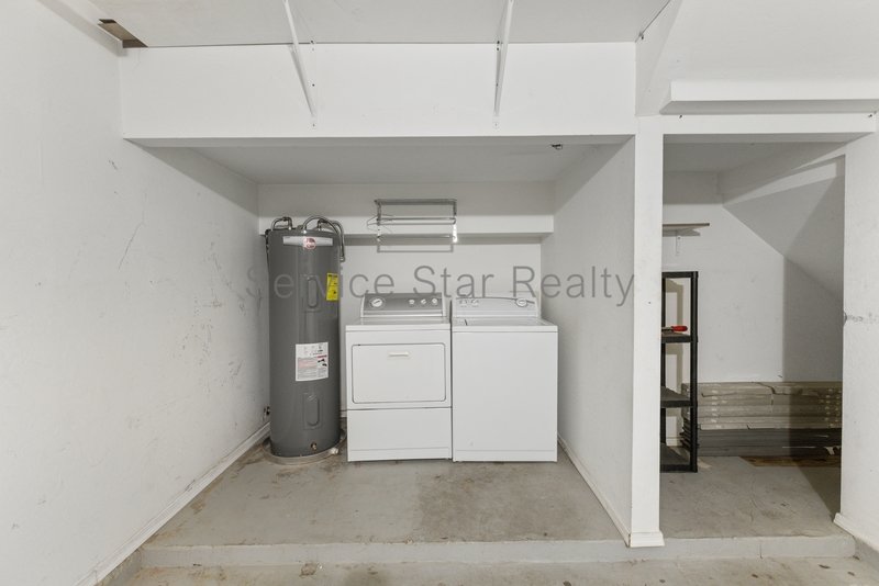 Modern & Bright Tempe 2-Bed Home with Updated Finishes! property image