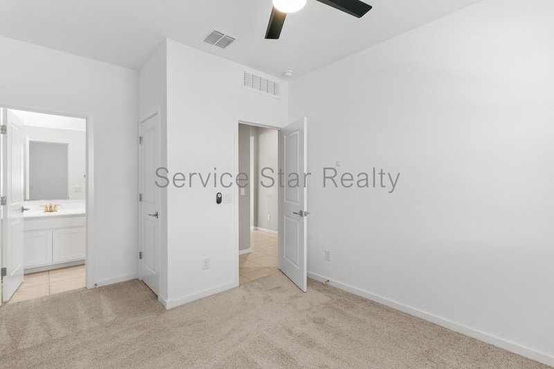 Fantastic 4Bed / 3Bath in Surprise! property image