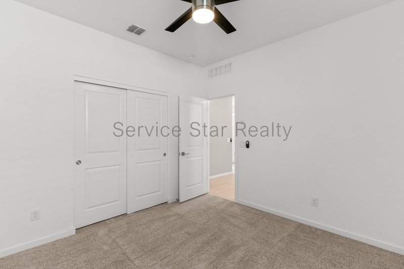 Fantastic 4Bed / 3Bath in Surprise! property image