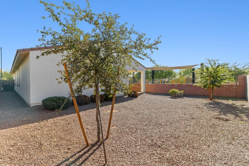 Fantastic 4Bed / 3Bath in Surprise! property image