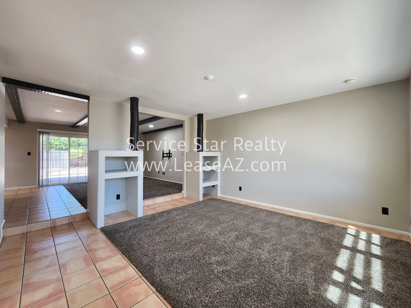 Beautiful Single Family Home in the Desirable 85254 on a huge lot! property image