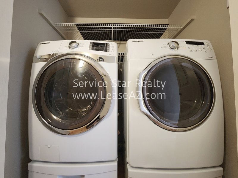 Beautiful Single Family Home in the Desirable 85254 on a huge lot! property image