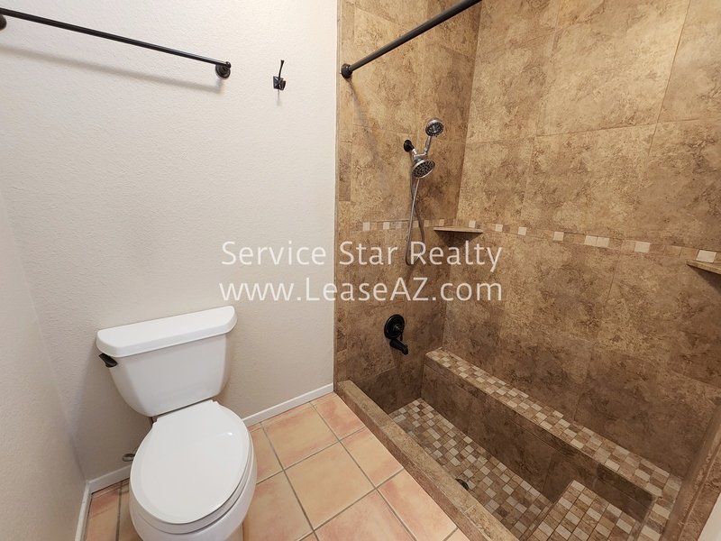 Beautiful Single Family Home in the Desirable 85254 on a huge lot! property image