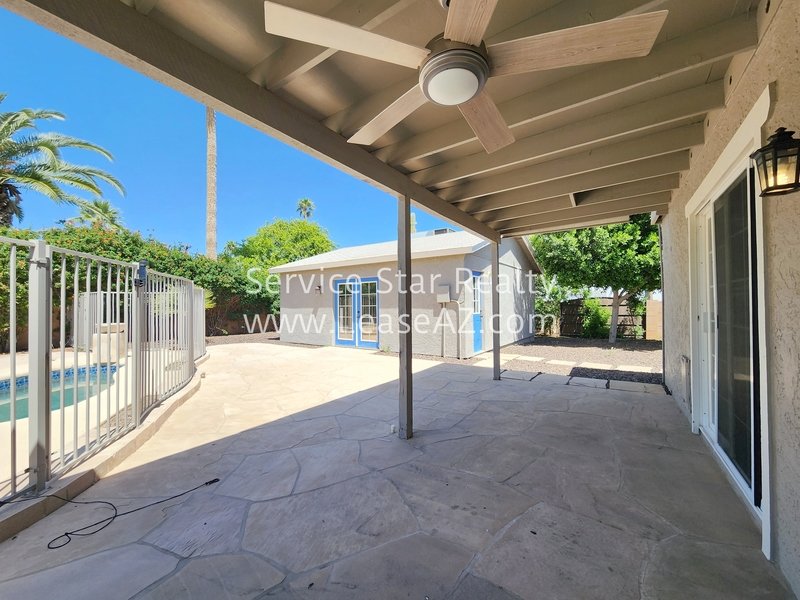 Beautiful Single Family Home in the Desirable 85254 on a huge lot! property image