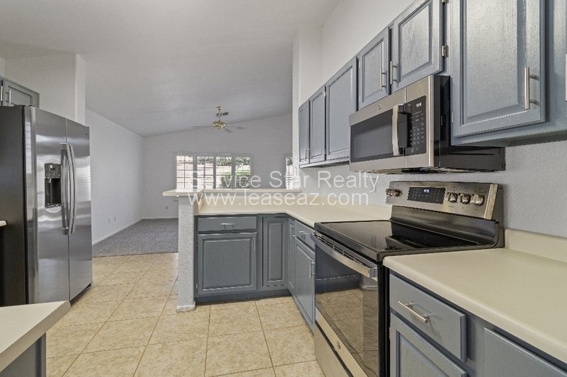 $750 OFF MOVE IN!!  Spectacular 2 bedroom, 2 bath in 55+ Community property image
