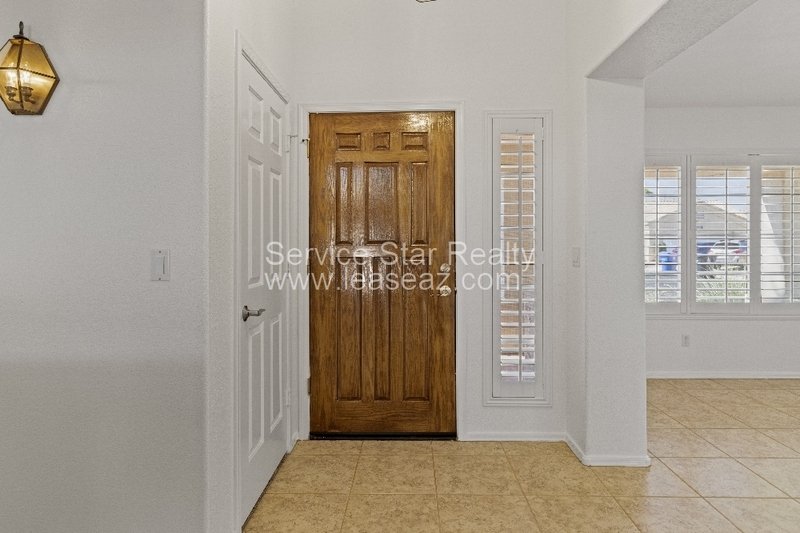 $750 OFF MOVE IN!!  Spectacular 2 bedroom, 2 bath in 55+ Community property image