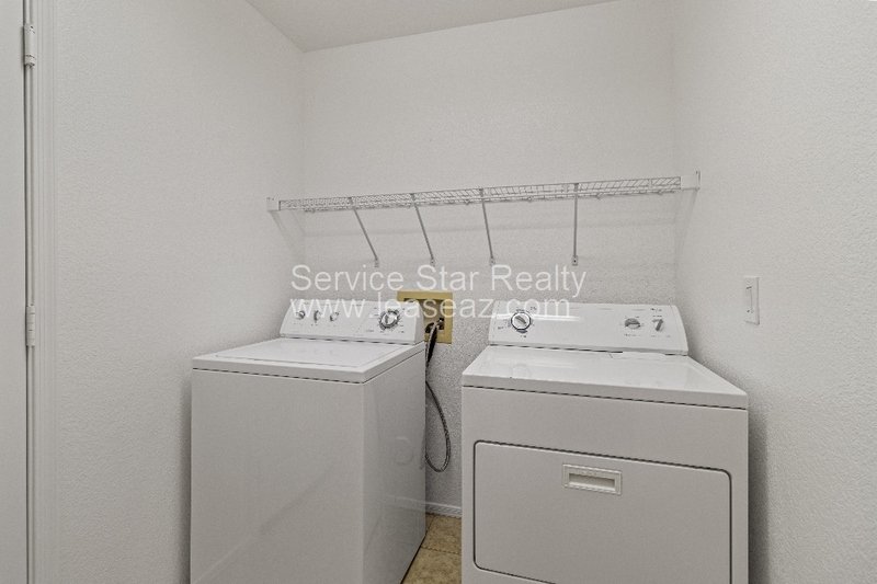 $750 OFF MOVE IN!!  Spectacular 2 bedroom, 2 bath in 55+ Community property image